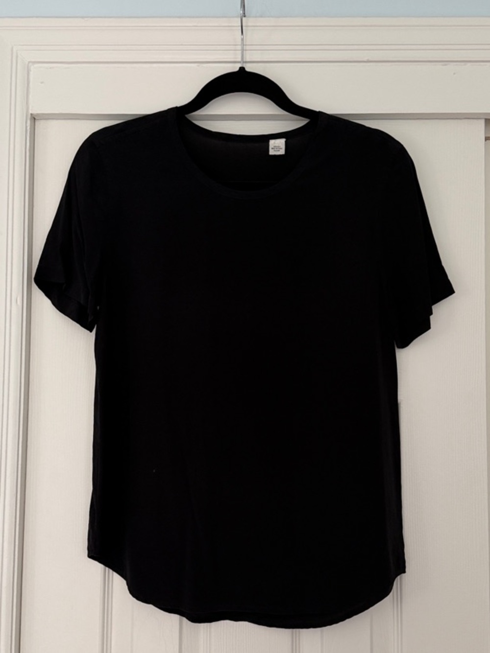 Black Women's Silk Crewneck Tee